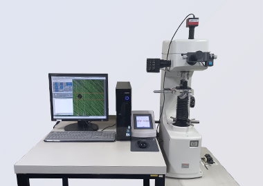 Vickers Hardness Tester